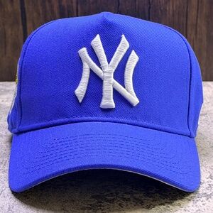 New Era 9Forty SnapBack Cap New York Yankees 1999 World Series Side Patch Gry-UV